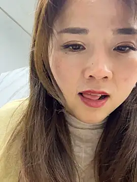 Snapshot of Efangfang chatting on February 27, 2025, 2:57 am Efangfang online show from February 27, 2025, 2:57 am
