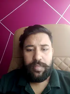 Snapshot of zakly69 chatting on May 3, 2026, 8:19 am zakly69 online show from May 3, 2026, 8:19 am