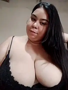 Snapshot of DadaHgata28 chatting on December 16, 2025, 10:41 am DadaHgata28 online show from December 16, 2025, 10:41 am