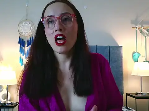 Snapshot of IberianMoonMK chatting on January 16, 2026, 5:17 pm IberianMoonMK online show from January 16, 2026, 5:17 pm