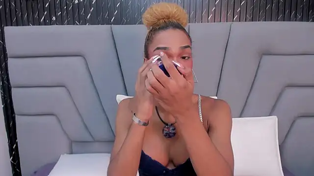 NaomiSteward online show from November 14, 2025, 11:47 am