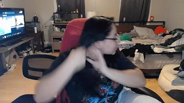 Snapshot of Elliewgfs chatting on February 6, 2025, 1:49 am Elliewgfs online show from February 6, 2025, 1:49 am