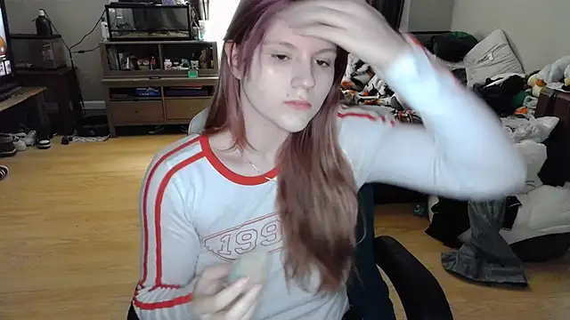 Snapshot of Elliewgfs chatting on February 16, 2025, 5:15 am Elliewgfs online show from February 16, 2025, 5:15 am