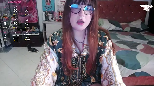 Snapshot of Avril2001 chatting on September 23, 2025, 2:51 am Avril2001 online show from September 23, 2025, 2:51 am
