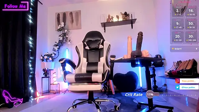 Snapshot of freya_goddes_ chatting on November 15, 2025, 1:04 pm freya goddes online show from November 15, 2025, 1:04 pm