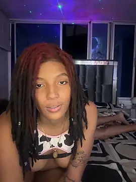 Snapshot of Lya-Kasandra chatting on January 7, 2025, 3:24 am Lya-Kasandra online show from January 7, 2025, 3:24 am