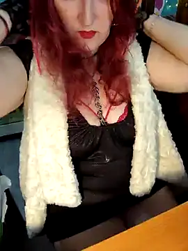 SabrinaXlovess online show from December 10, 2024, 5:00 pm