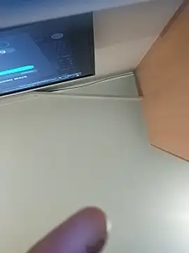 skrigul12 online show from February 2, 2025, 8:19 pm