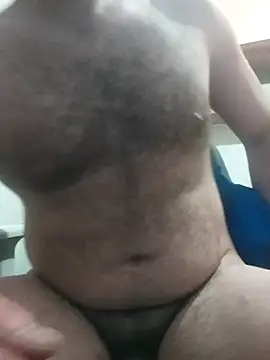 Snapshot of skrigul12 chatting on February 1, 2026, 12:20 am skrigul12 online show from February 1, 2026, 12:20 am