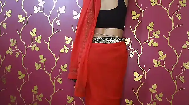 VR here 4U online show from February 4, 2025, 5:23 pm