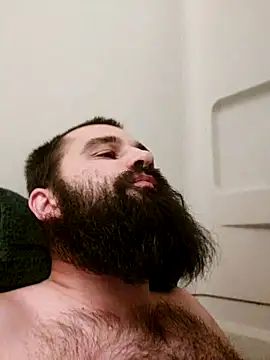 Snapshot of hungandnerdy420 chatting on January 7, 2026, 6:18 am hungandnerdy420 online show from January 7, 2026, 6:18 am