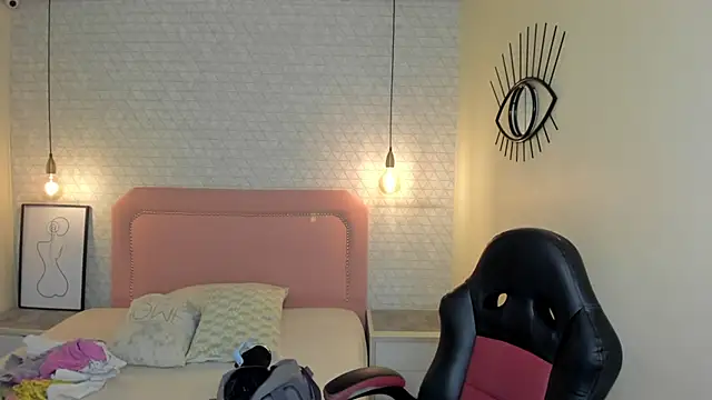 Snapshot of Kittytimberlake chatting on February 23, 2026, 12:50 pm Kittytimberlake online show from February 23, 2026, 12:50 pm