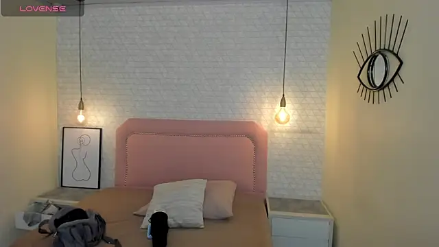 Snapshot of Kittytimberlake chatting on February 2, 2026, 12:48 pm Kittytimberlake online show from February 2, 2026, 12:48 pm