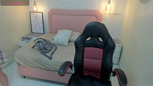 Snapshot of Kittytimberlake chatting on February 20, 2026, 12:51 pm Kittytimberlake online show from February 20, 2026, 12:51 pm