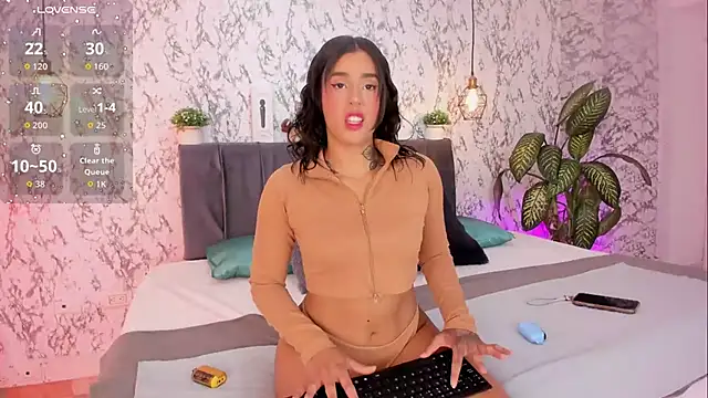 aihnoa split online show from October 30, 2025, 12:58 pm