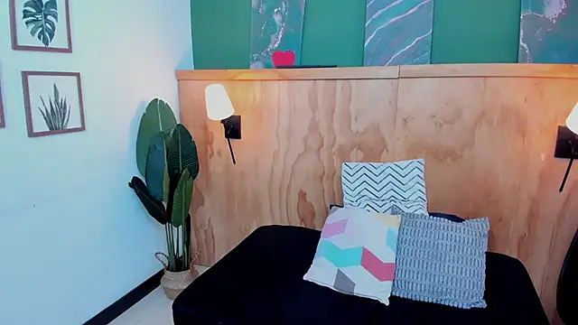 jacob-coper online show from November 25, 2025, 3:18 am