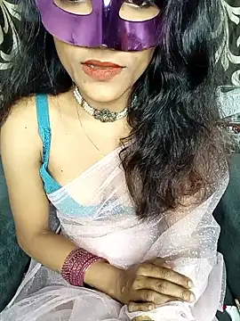 Snapshot of REVA_DARLING chatting on January 19, 2026, 1:04 pm REVA DARLING online show from January 19, 2026, 1:04 pm