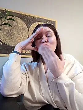 Snapshot of Morphine_666 chatting on October 9, 2025, 5:19 am Morphine 666 online show from October 9, 2025, 5:19 am