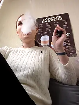 Snapshot of Morphine_666 chatting on September 13, 2025, 5:18 am Morphine 666 online show from September 13, 2025, 5:18 am