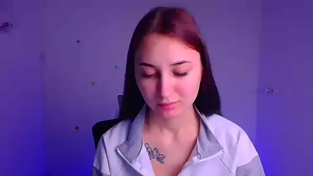 Snapshot of Jennifer_Blum chatting on March 21, 2025, 5:54 am Jennifer Blum online show from March 21, 2025, 5:54 am