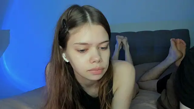 chansetolove online show from November 5, 2025, 6:33 pm