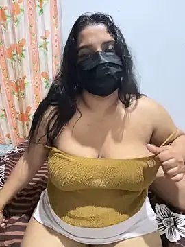 Snapshot of NOORA-GIRL chatting on May 3, 2026, 1:15 pm NOORA-GIRL online show from May 3, 2026, 1:15 pm