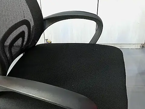 Destiny Desire online show from November 2, 2025, 8:36 pm