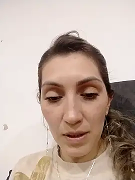 Snapshot of anny_sweet72 chatting on November 21, 2025, 3:22 pm anny sweet72 online show from November 21, 2025, 3:22 pm