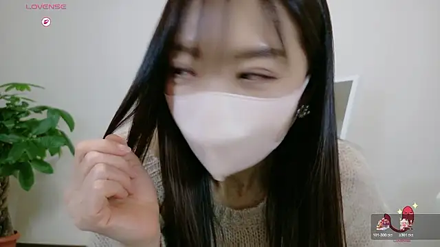 Snapshot of momochan88 chatting on February 6, 2026, 12:01 pm momochan88 online show from February 6, 2026, 12:01 pm