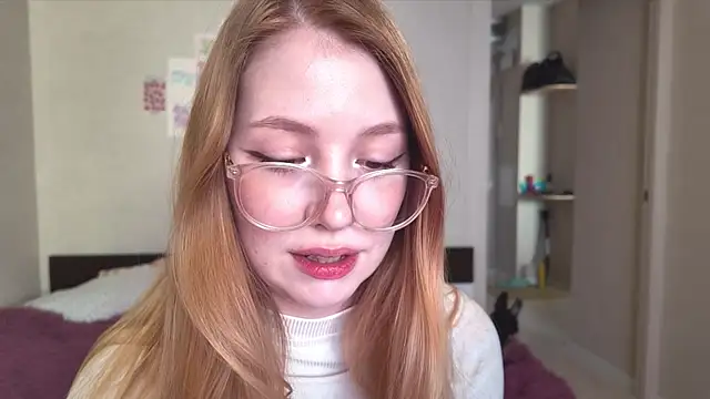 HoneyAudrey online show from January 17, 2026, 3:32 am