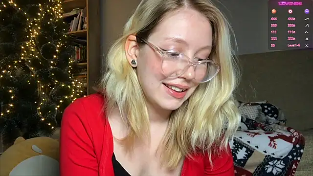 Snapshot of HoneyAudrey chatting on December 27, 2024, 3:31 am HoneyAudrey online show from December 27, 2024, 3:31 am