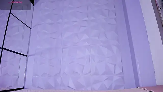 Snapshot of _LittleLia chatting on March 1, 2026, 7:03 pm LittleLia online show from March 1, 2026, 7:03 pm