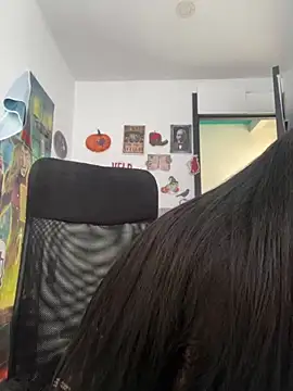 Devilsweet17 online show from October 18, 2025, 6:32 pm