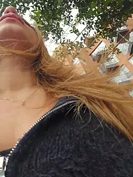 Karen San Miguel online show from April 5, 2026, 5:08 pm