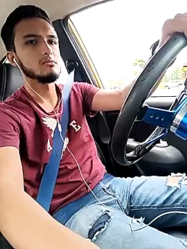 mosmar 20 online show from February 3, 2025, 5:24 pm