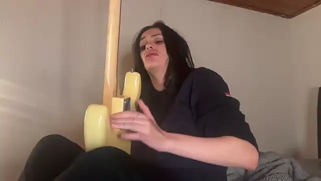 JeSuisUnTapin online show from October 25, 2025, 5:46 pm