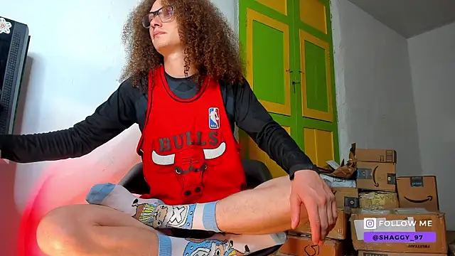 MrShaggy online show from April 29, 2026, 3:54 am