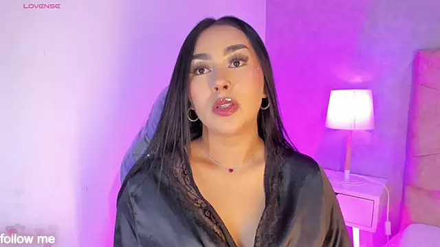 Snapshot of Cameliaa_Smiith chatting on June 24, 2026, 6:45 am Cameliaa Smiith online show from June 24, 2026, 6:45 am