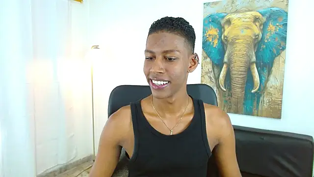 Snapshot of maiki18_ chatting on November 13, 2025, 8:46 pm maiki18 online show from November 13, 2025, 8:46 pm