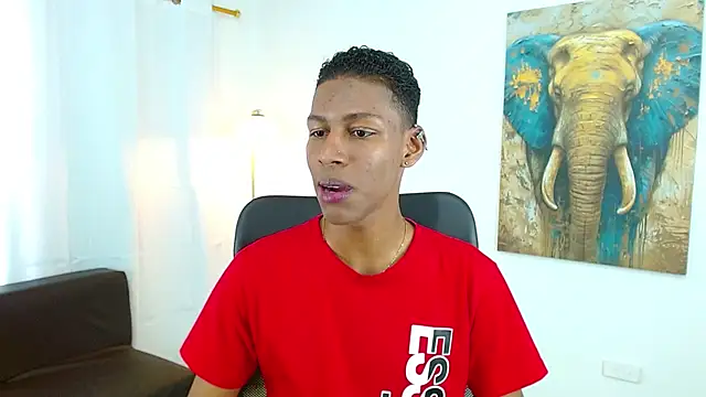 Snapshot of maiki18_ chatting on November 27, 2025, 8:31 pm maiki18 online show from November 27, 2025, 8:31 pm