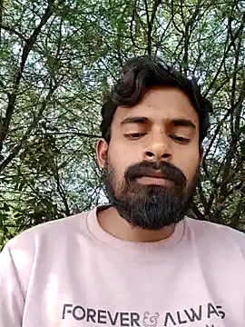 rayhan085 online show from December 17, 2025, 9:36 am