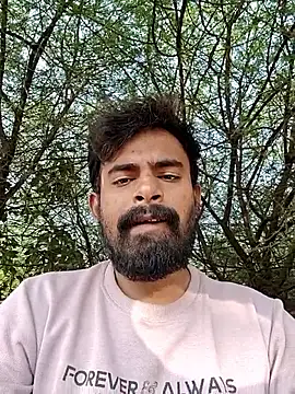 rayhan085 online show from December 15, 2025, 9:04 am