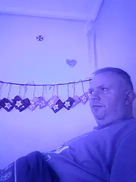 ShyBoy1982 online show from February 16, 2025, 7:05 pm