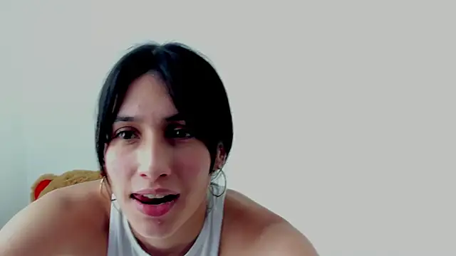 Snapshot of ericbana__ chatting on December 31, 2024, 8:02 pm ericbana online show from December 31, 2024, 8:02 pm