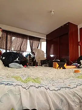 jperezofficial1 online show from November 24, 2025, 7:58 pm