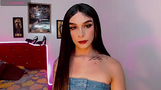 AdharaaMoon online show from January 9, 2026, 3:02 am