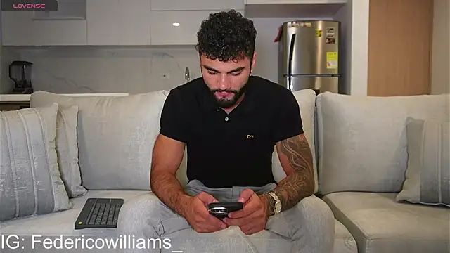 Derek w online show from January 22, 2025, 8:29 am