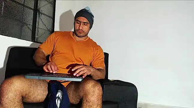 Snapshot of willian_m777 chatting on January 4, 2025, 4:12 am willian m777 online show from January 4, 2025, 4:12 am