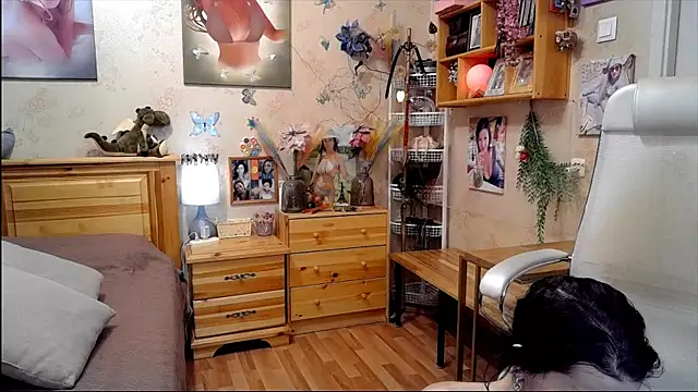 Kendra Mom online show from February 11, 2026, 9:31 am