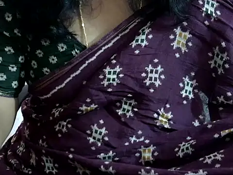 Snapshot of Vennela-1-Telugu chatting on December 16, 2025, 6:17 am Vennela-1-Telugu online show from December 16, 2025, 6:17 am